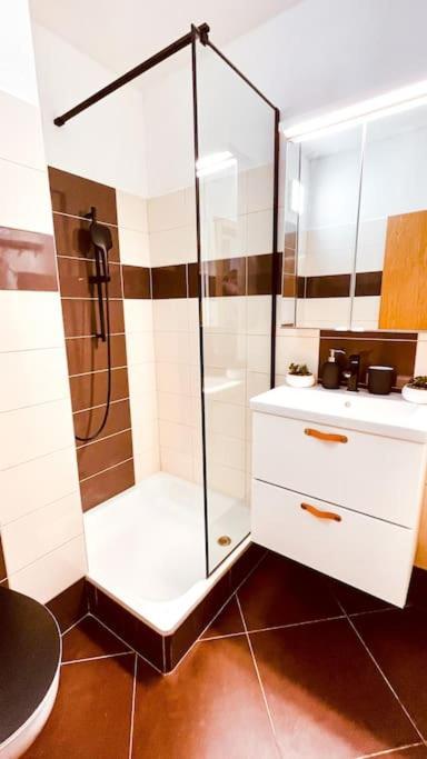 Moderny Apartman S Parkovanim Bratislava Exterior photo